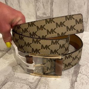 Michael Kors Belt Size Medium NWT
